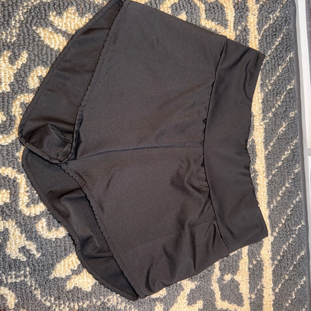 SHEIN Black Athletic Shorts with Elastic Waistband